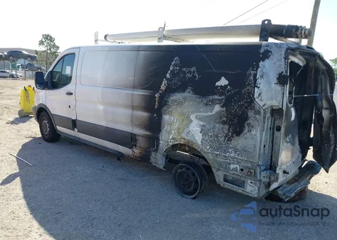 2015 Ford Transit-150 z USA, uszkodzony, nr VIN 1FTNE2YM9FKA40438